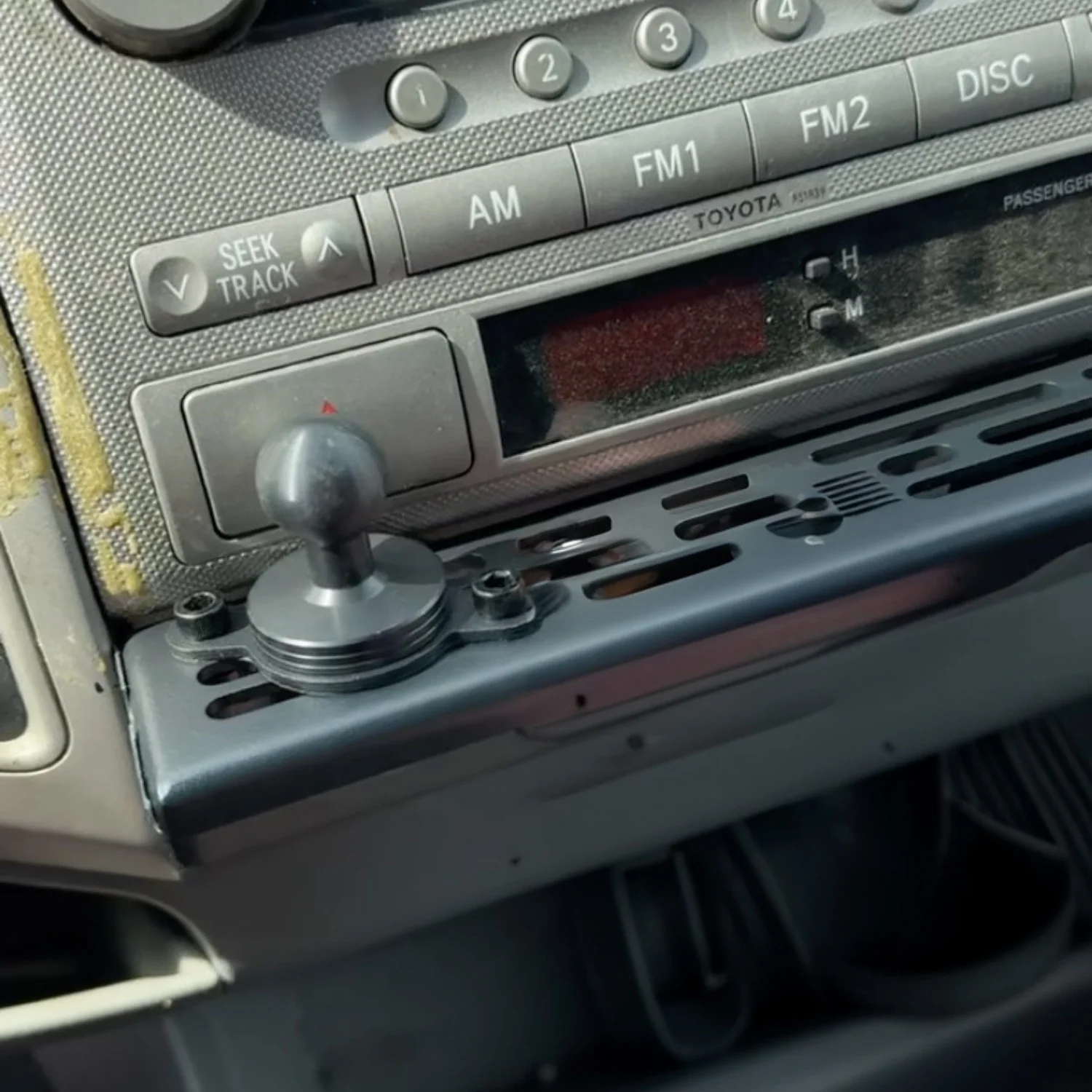 RubiGrid® 2005-2015 Toyota Tacoma Center Stack Device Mount + Phone Holder - Image 5